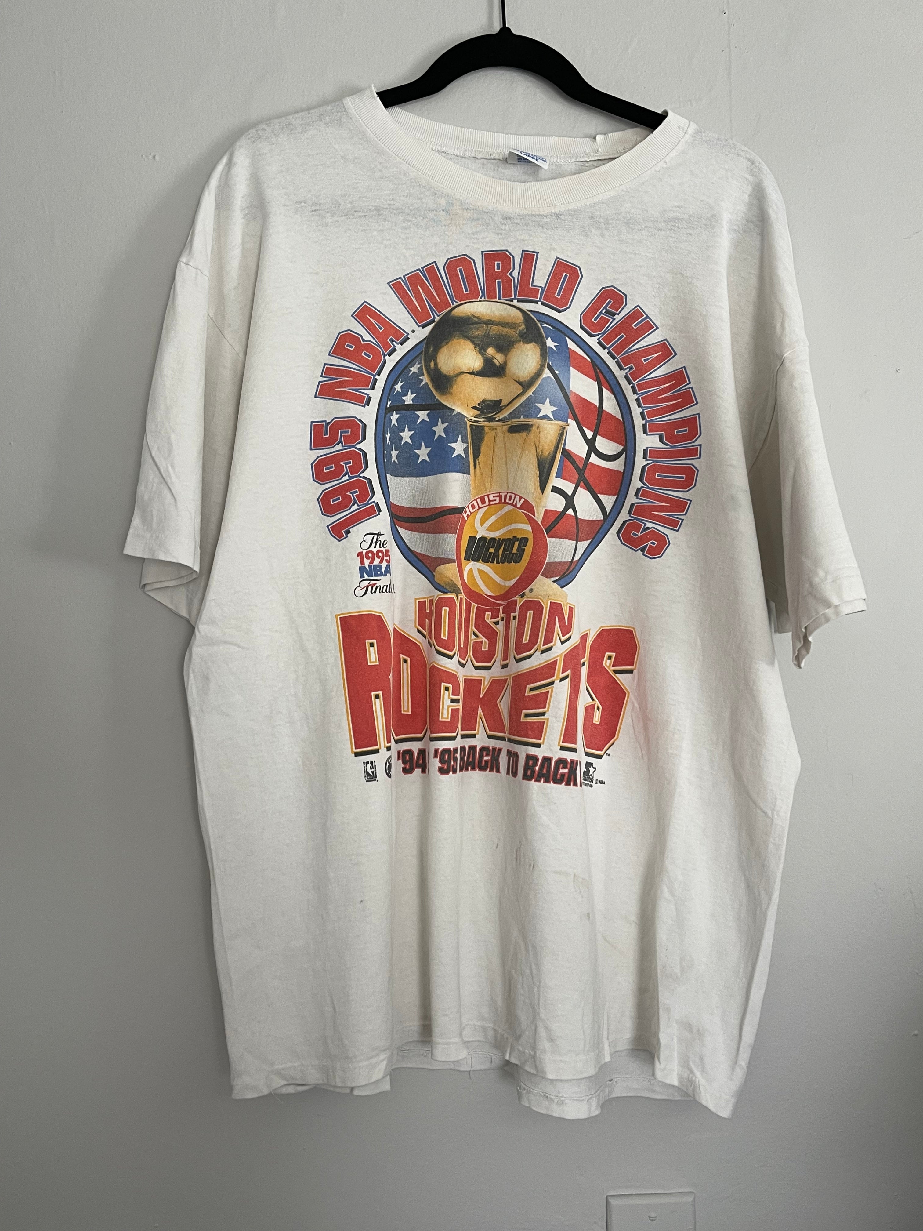 Vintage 1995 NBA world champions Houston Rockets single stitch T-shirt.